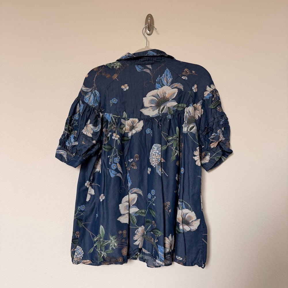 Gracia Button Down Blouse - Picture 6 of 7